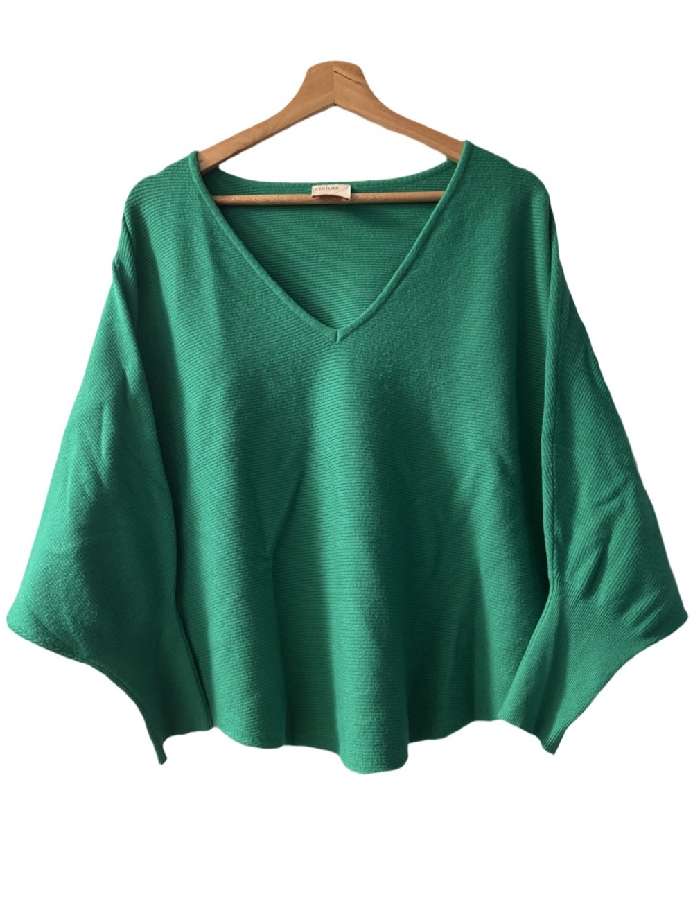 KERISMA S/M v-neck Dolman soft knit Kelley green sweater